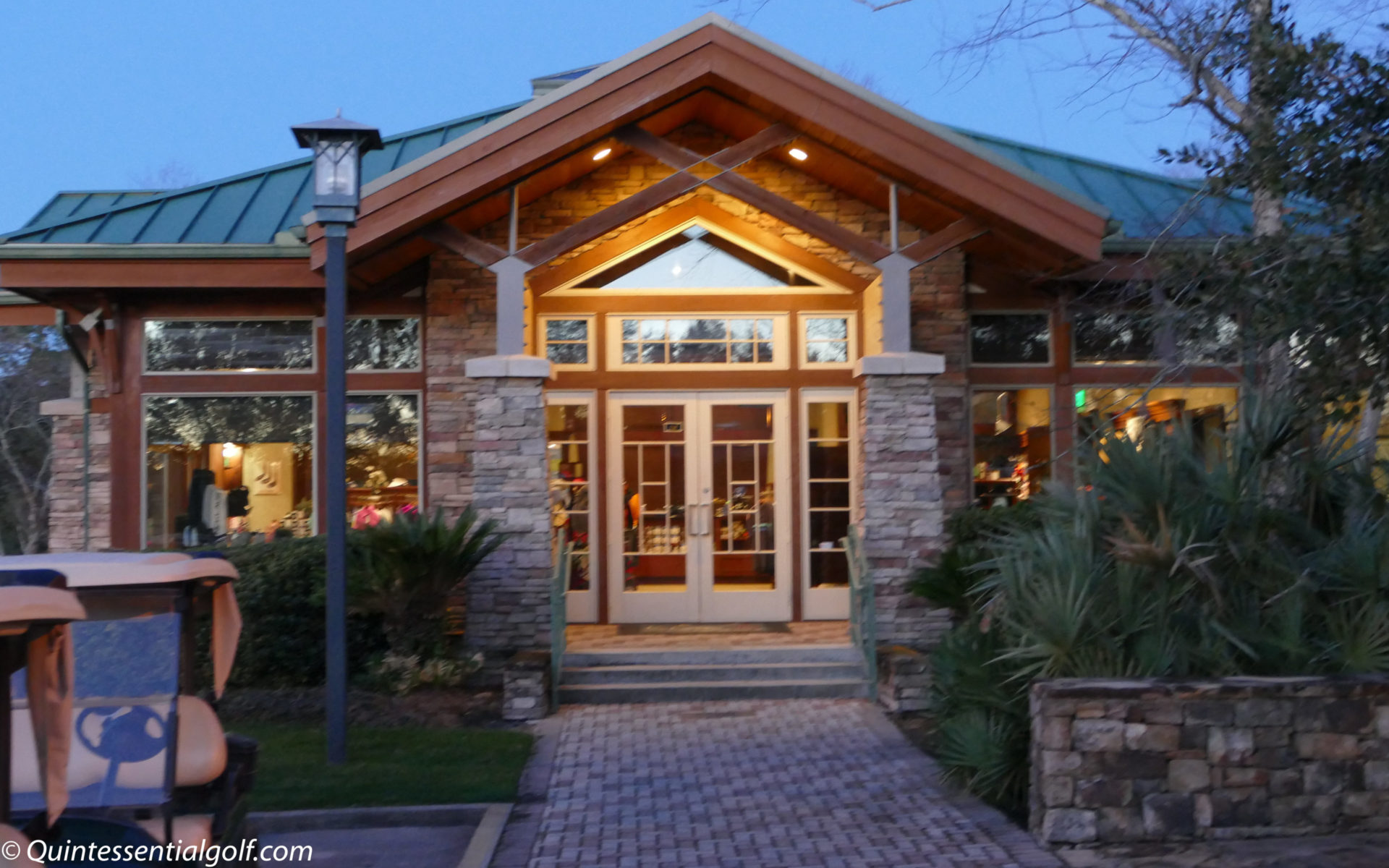 King and Bear at World Golf Village Quintessential Golf