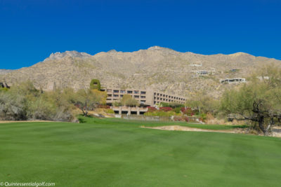 Canyon Par3 Hole #18. Second Shot