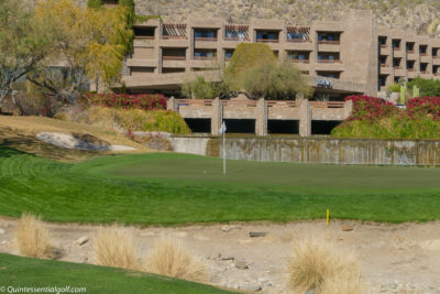 Canyon Par3 Hole #18 Approach